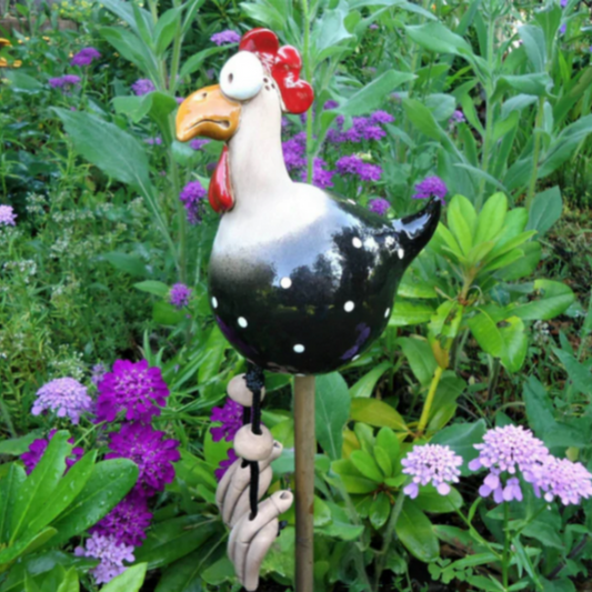 Dekorative Gartenhühner